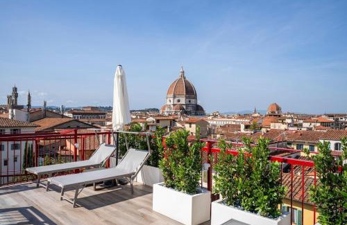 Sant' Ambrogio House | Luxury Florence Penthouse with Rooftop Terrace