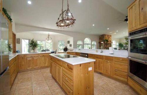 Colorado Springs House | Luxury Forest Retreat CS/AFA–6 bedrooms, 5 bathroomswith Indoor Pool & Theater