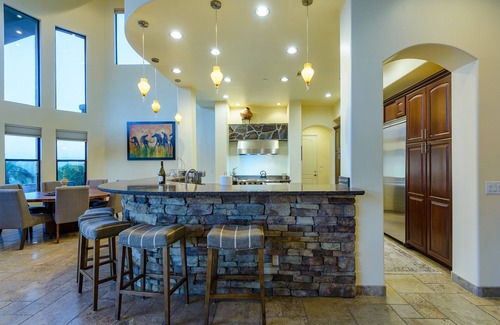 Fountain Hills House | Luxury Fountain Hills, VIEWS, infinity Edge Pool, Hot Tub, Sleeps 16