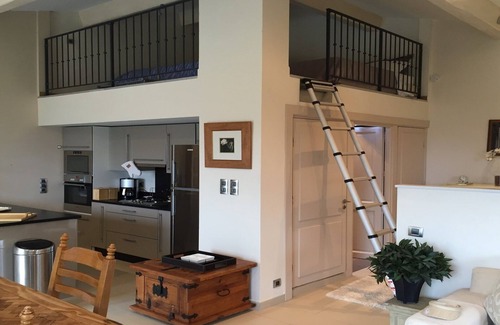 Les Adrets-de-l'Esterel Apartment | Luxury apartment with garden and pool, stunning mountain and sea views