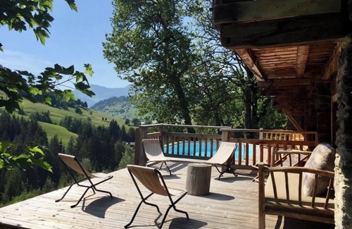Notre-Dame-de-Bellecombe Ski Chalet | Luxury Mountain Chalet in Unique Setting 15 minutes from Megeve