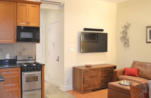 Upper West Side Apartment | Luxury Furnished 1BR with Deck & Washer/Dryer SPECIAL DISCOUNT FOR LONG TERM