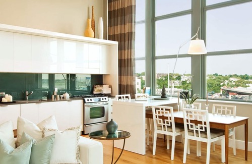 Jersey City Condo | Luxury furnished condo room and private bathroom. Quick NYC commute!