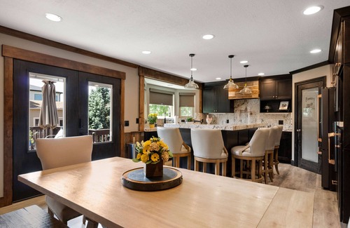 South Jordan House | Luxury Getaway Retreat Pool Hot Tub Billiards Gym