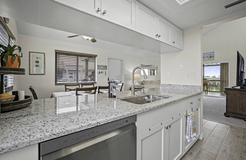 The Dunes House | Luxury Golf View Townhouse in The Dunes – Renovated Island Gem