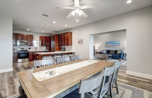 Shibui Sands Condo | Luxury Gulf-View Penthouse – Top Floor 3BR Condo