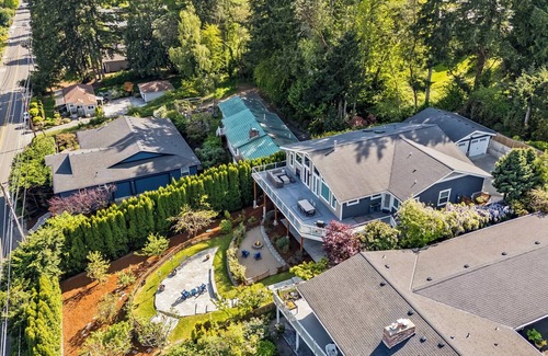 Gig Harbor House | Luxury Harbor Retreat - Walk to Waterfront - Views with Large Deck