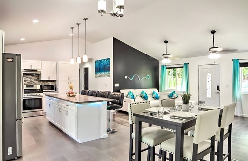 Keaau House | Luxury Hawaii Getaway: Close To Beach & Ocean 3 Bedroom Home by RedAwning