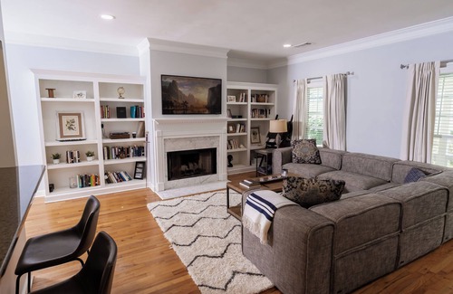 Poncey-Highland House | Luxury Hideaway in Atlanta’s Best Neighborhood – 3BR, Walkable, World Cup-Ready