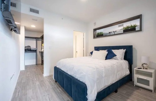 Riverwalk Fort Lauderdale Apartment | Luxury High Rise Condo Downtown Ft. Lauderdale