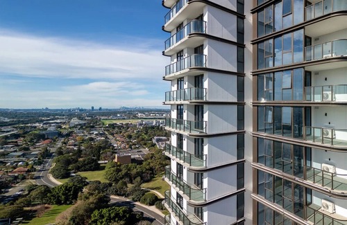 Harris Park House | luxury high-rise escape in Parramatta