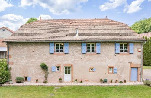 Taintrux Villa | Luxury historic farmhouse in the mountains - Domaine Macky