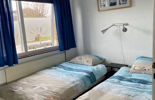 Egmond aan den Hoef House | Luxury Holiday Home in Egmond aan den Hoef with Garden