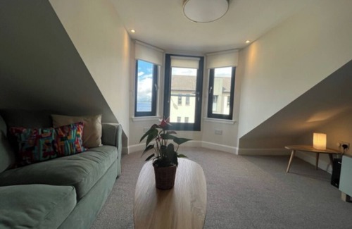 Gourock Apartment | Luxury Holiday Flat, based in the heart of Gourock, Inverclyde