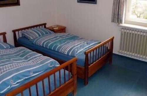 Lenggries House | Luxury holiday homes, panoramic mountain views, garden, lake, river, ski