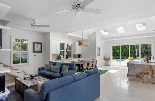 Key West Historic District House | Luxury home downtown with off street parking & private pool backyard oasis