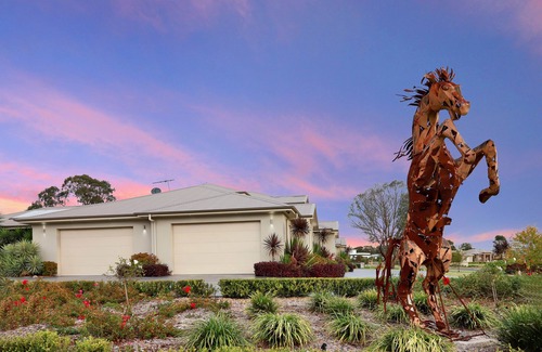 Luddenham House | Luxury Home in a Golf Estate