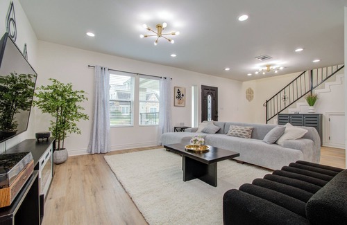 Riverside Terrace House | Luxury Home in downtown Houston area