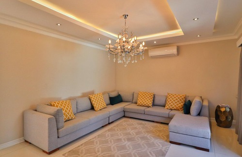 Malvern House | Luxury home in Durban