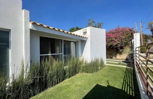 Oaxtepec Apartment | Luxury home in secure subdivision