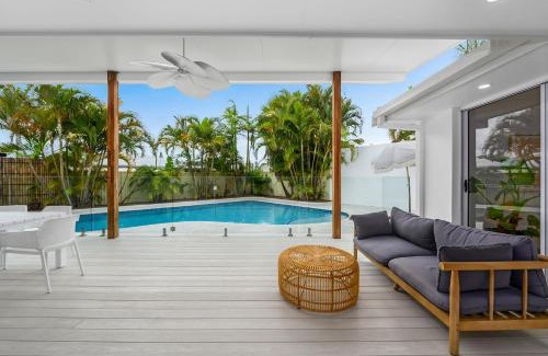 Burleigh Waters House | Luxury home in the heart of Burleigh