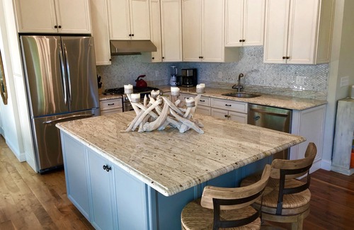 Orleans House | Luxury home located 2 min walk from Skaket Beach. Sunny, spacious and private.