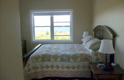 Brigus South House | Luxury Home Near La Manche and Cape Broyle with Spectacular Ocean Views