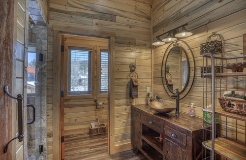 San Juan River Village House | Luxury Home ON San Juan River Close to Downtown Pagosa Sprgs and Wolf Creek Ski