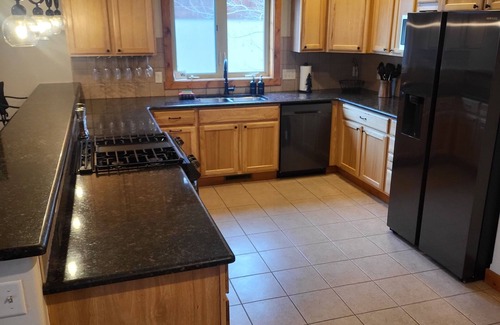Grand Lake House | Luxury home w/amazing views from all 3 levels + XL Hot tub!