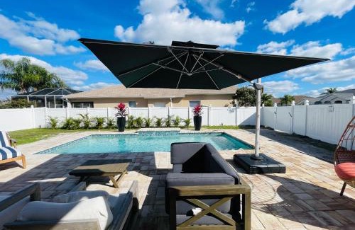 Sabal Harbour House | Luxury Home W Heated PoolNear IMG & Siesta Key Beach
