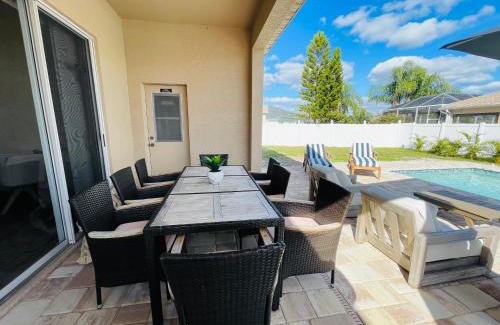 Sabal Harbour House | Luxury Home W Heated PoolNear IMG & Siesta Key Beach