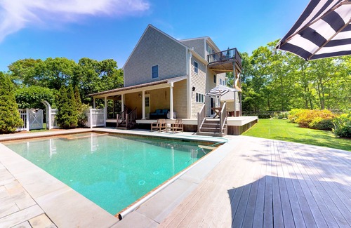 Oak Bluffs House | Luxury home with private pool & foosball - near 3 towns & many beaches