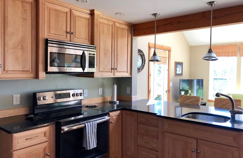 Bernard House | Luxury Home with Spectacular Ocean Views in quiet setting near Acadia Nat'l Park