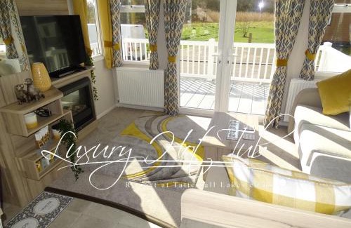 Dogdyke House | Luxury Hot Tub Retreat
