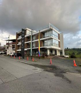 La Estrella Hotel | LUXURY Hotel