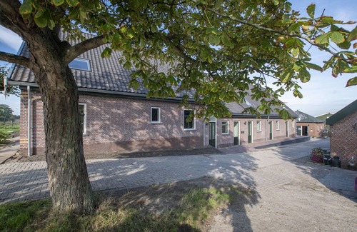 Leidschendam Apartment | Luxury hotel rooms, possibly with farmer's breakfast!