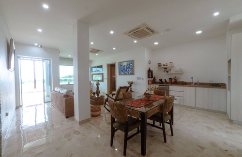 Zona Norte House | LUXURY HOUSE, CLOSE TO THE BEACH