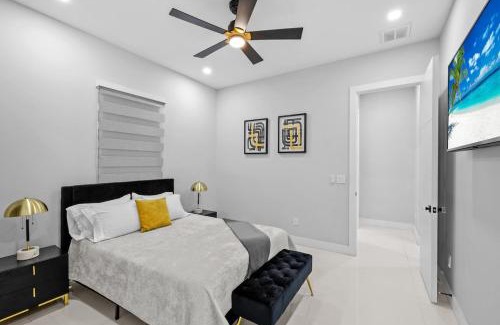 Mariner House | Luxury House in Cape Coral