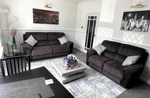 Pollokshaws Villa | Luxury House in Glasgow