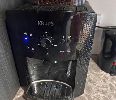 De Weteringschans Apartment | Luxury House With 2 Private Independent Studios 120 m2 Near LEIDSEPLEIN CITY CENTRE AMSTERDAM - Paid Parking Possibilities Nearby