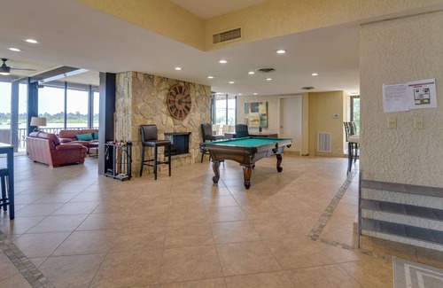 Nassau Bay House | Luxury Houston Vacation Rental on Clear Lake!