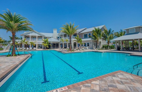 Estero Villa | Luxury in the heart of Estero (55+)