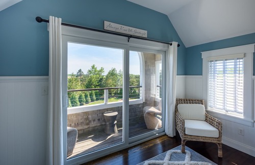 Katama House | Luxury Katama 5BR - Pool, Hot Tub, Bocce & Firepit Steps from South Beach