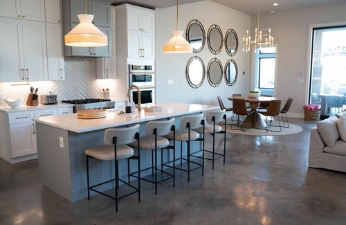 Marble Falls House | Luxury Lake Front Hideaway on Lake LBJ
