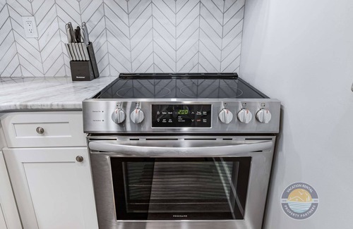 Lake Geneva Condo | Luxury Lake Geneva Condo with Patio