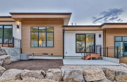 Hideout House | Luxury Lake View Home near Park City and Ski Resorts