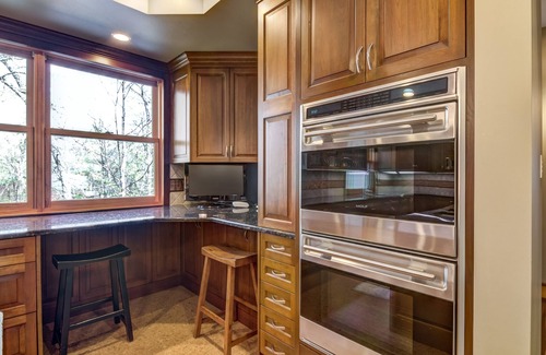 Chetek House | Luxury Lakefront Mansion on Chain of Lakes. Pontoon, Jetski and ATV on site!
