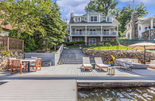 Hopatcong House | Luxury Lakefront Retreat - 1hr from NYC - Huge Lake