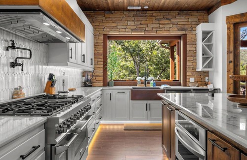 Double Springs House | Luxury Lakefront Home - VIEWS! Hot Tub, 2 Decks, Fire Pit, Theater, Arcade, Dock