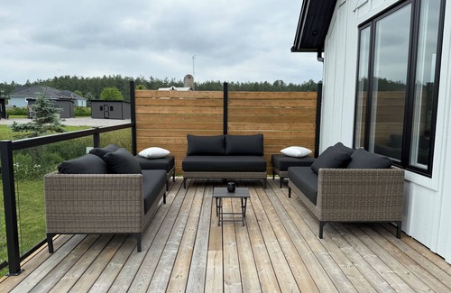 Gravenhurst House | luxury lakeside escape with sunsets, kayaks and fire pit